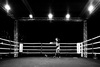 Alone on the ring Amine